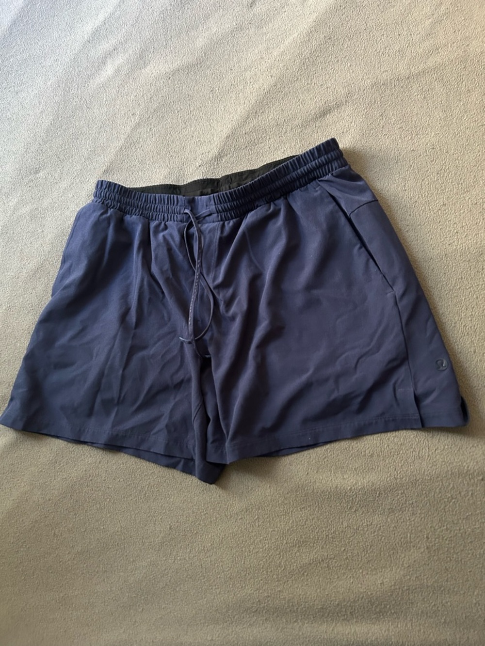Lululemon training short size Large